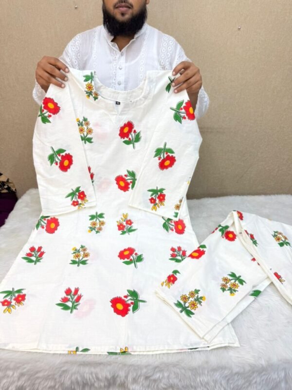 কোড-১৪ সাদা জবাফুল